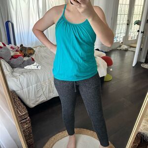 Lululemon Women’s 6 No Limit Tank Top Turquoise Athleisure Athletic Workout